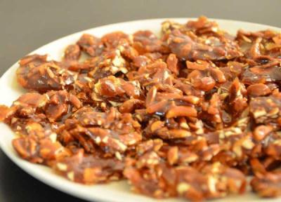 طرز تهیه سوهان گردویی در 8 قدم ، چکار کنم سوهان روغن نندازه؟ طرز تهیه سوهان گردویی در 8 قدم ، چکار کنم سوهان روغن نندازه؟